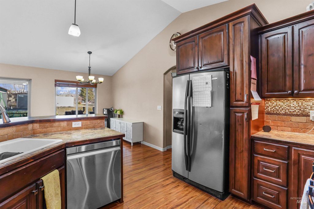 Photo of 2002 Red Tail St, Rupert, ID 83350 (MLS # 98974968)