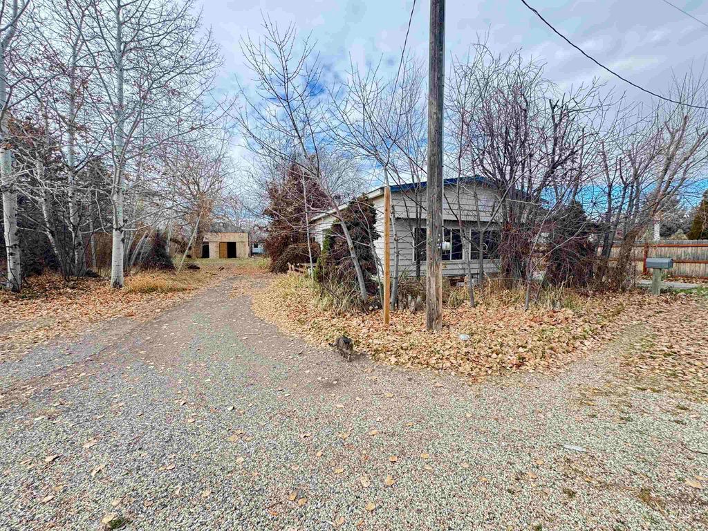 Photo of 421 S 700 W, Heyburn, ID 83336 (MLS # 98968893)