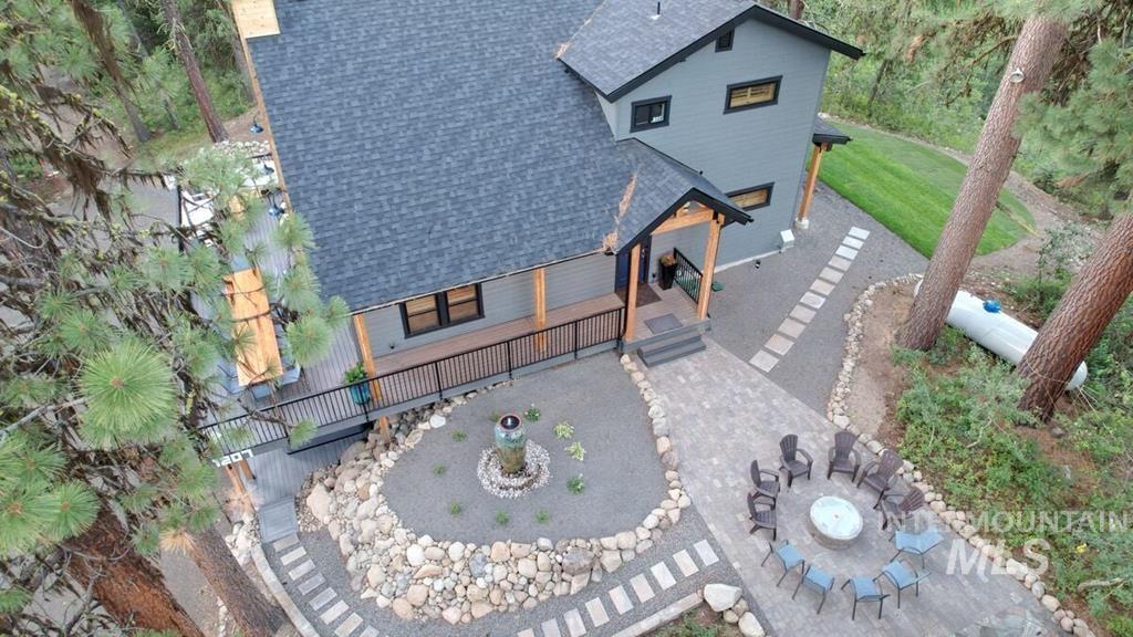 1207 Zachary Rd