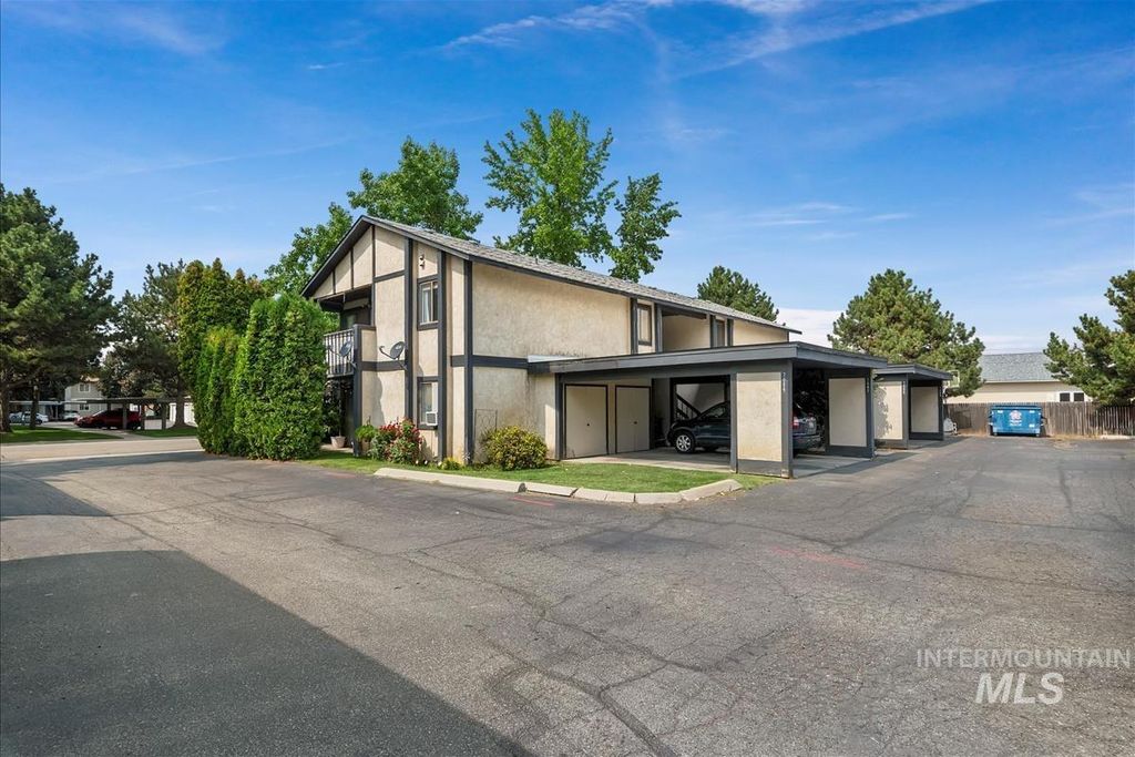 Photo of 7084 W Colehaven Ln, Boise, ID 83704 (MLS # 98960547)