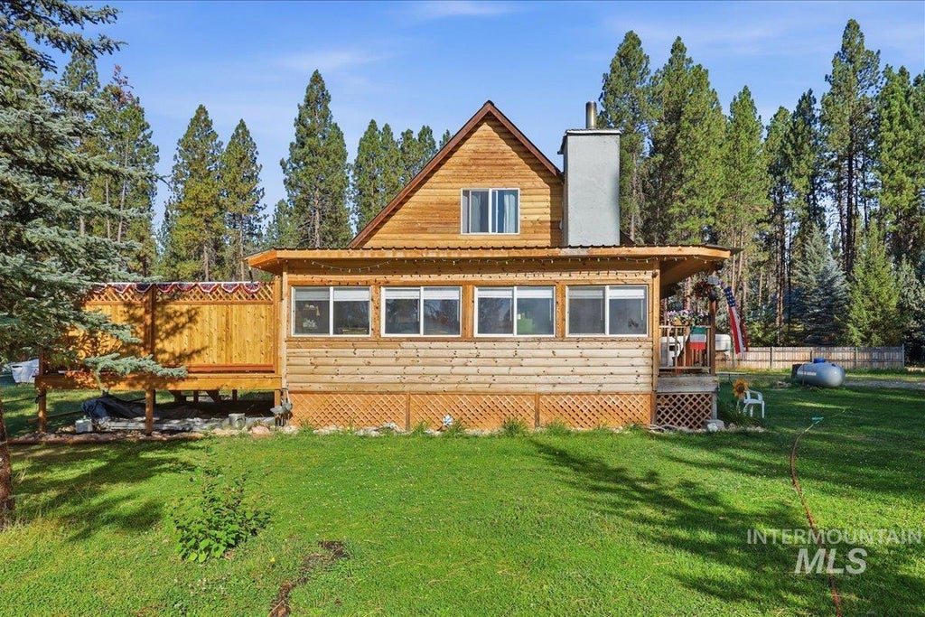 Photo of 8 Marka DR, Centerville, ID 83631 (MLS # 98999125)