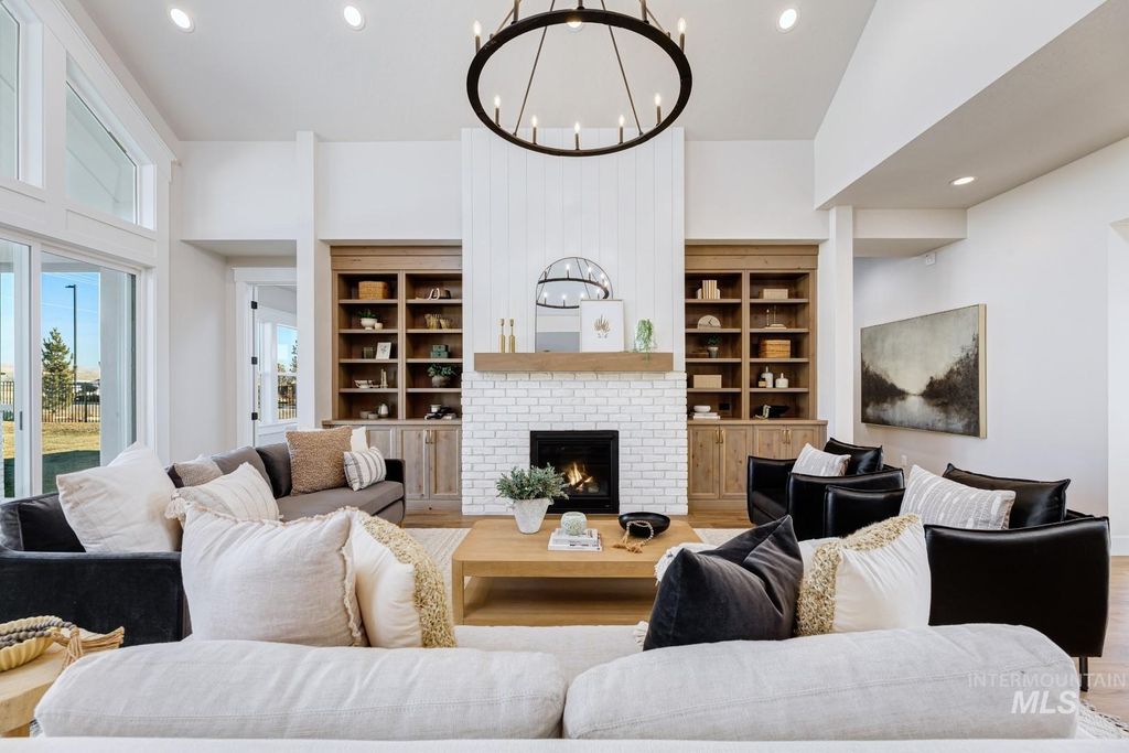 Photo of 6324 W Evita St, Eagle, ID 83616 (MLS # 98976933)