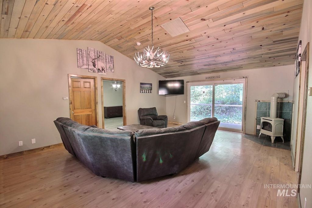 Photo of 4035 Granite View Road, New Meadows, ID 83654 (MLS # 98965412)