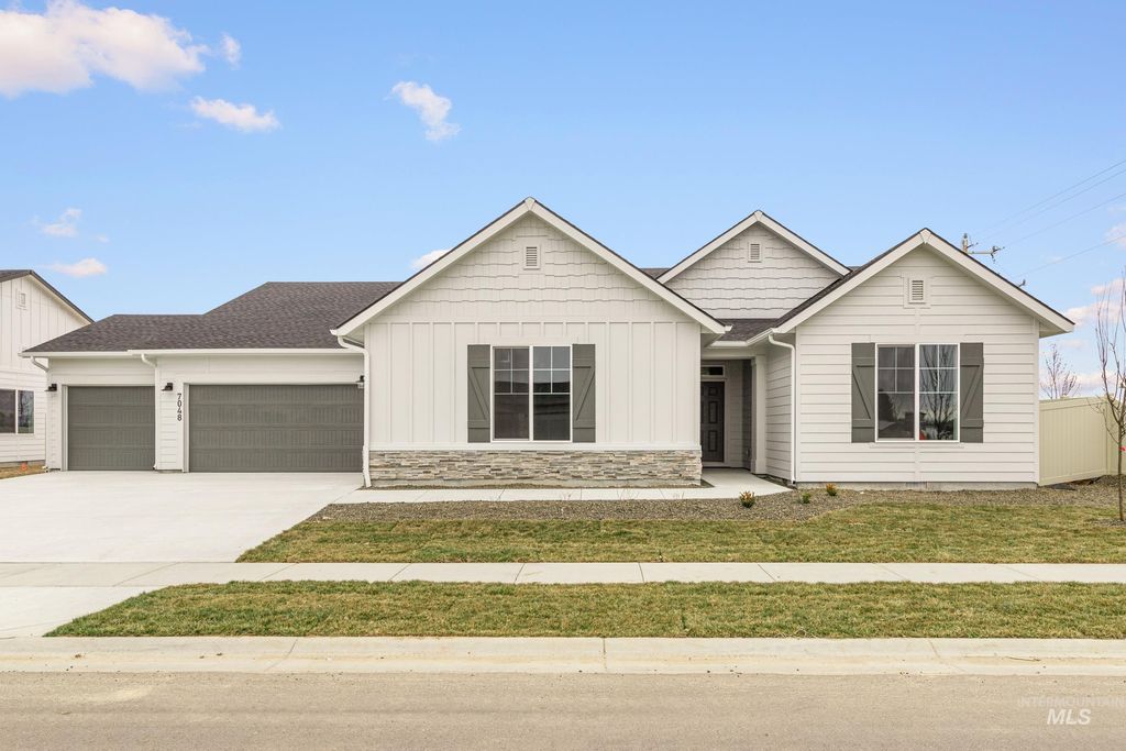 Photo of 7048 E Amber Springs St, Nampa, ID 83687 (MLS # 98979254)