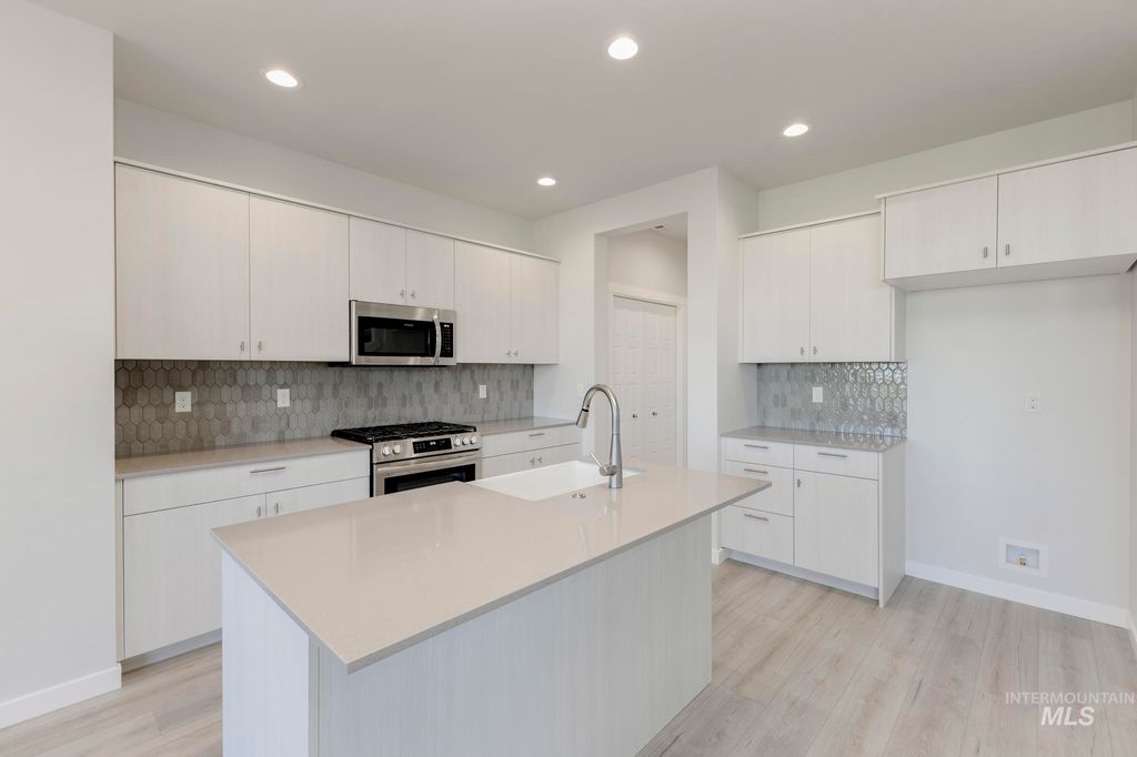 Photo of 4212 E Hillsong St, Meridian, ID 83642 (MLS # 98965855)