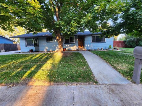 Photo of 6492 S Santa Ana Ave, Boise, ID 83709 (MLS # 98962596)