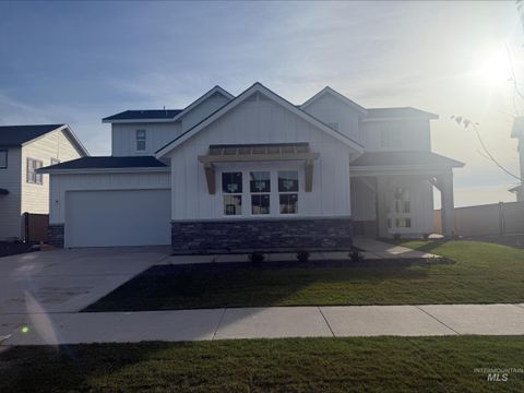 Photo of 6997 Campolina Way, Star, ID 83669 (MLS # 98943641)