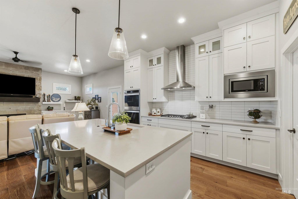 Photo of 5753 S Snowshoe Ave, Boise, ID 83709 (MLS # 98999787)