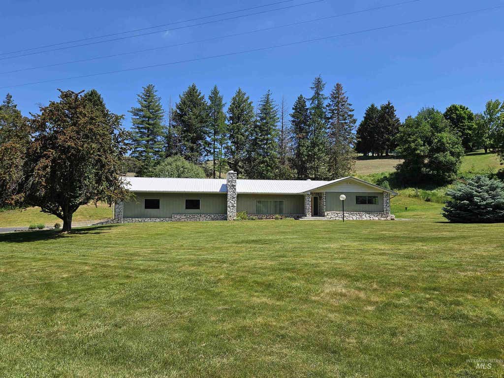 Photo of 29865 Mission Creek Rd, Culdesac, ID 83524 (MLS # 98988139)