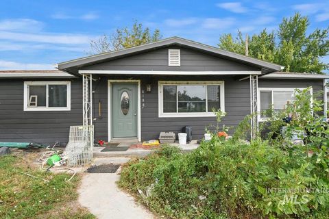 8188 N Pennsylvania Ave Fruitland ID 83619