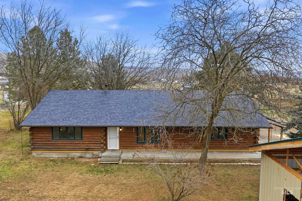 Photo of 2929 Waterwheel Road, Emmett, ID 83617 (MLS # 98974908)