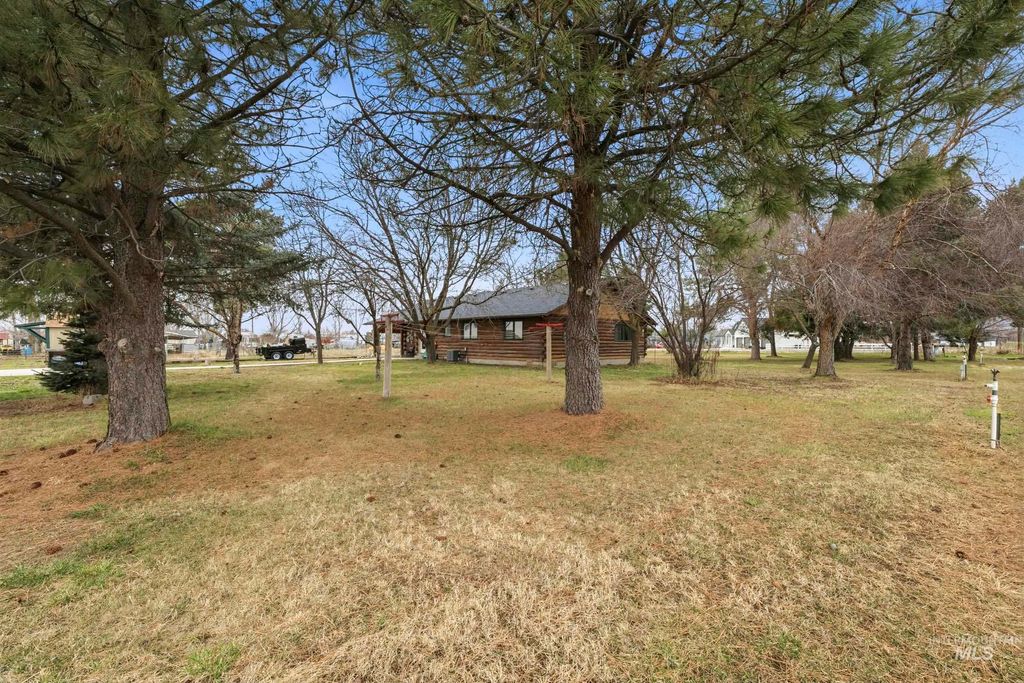 Photo of 2929 Waterwheel Road, Emmett, ID 83617 (MLS # 98974908)