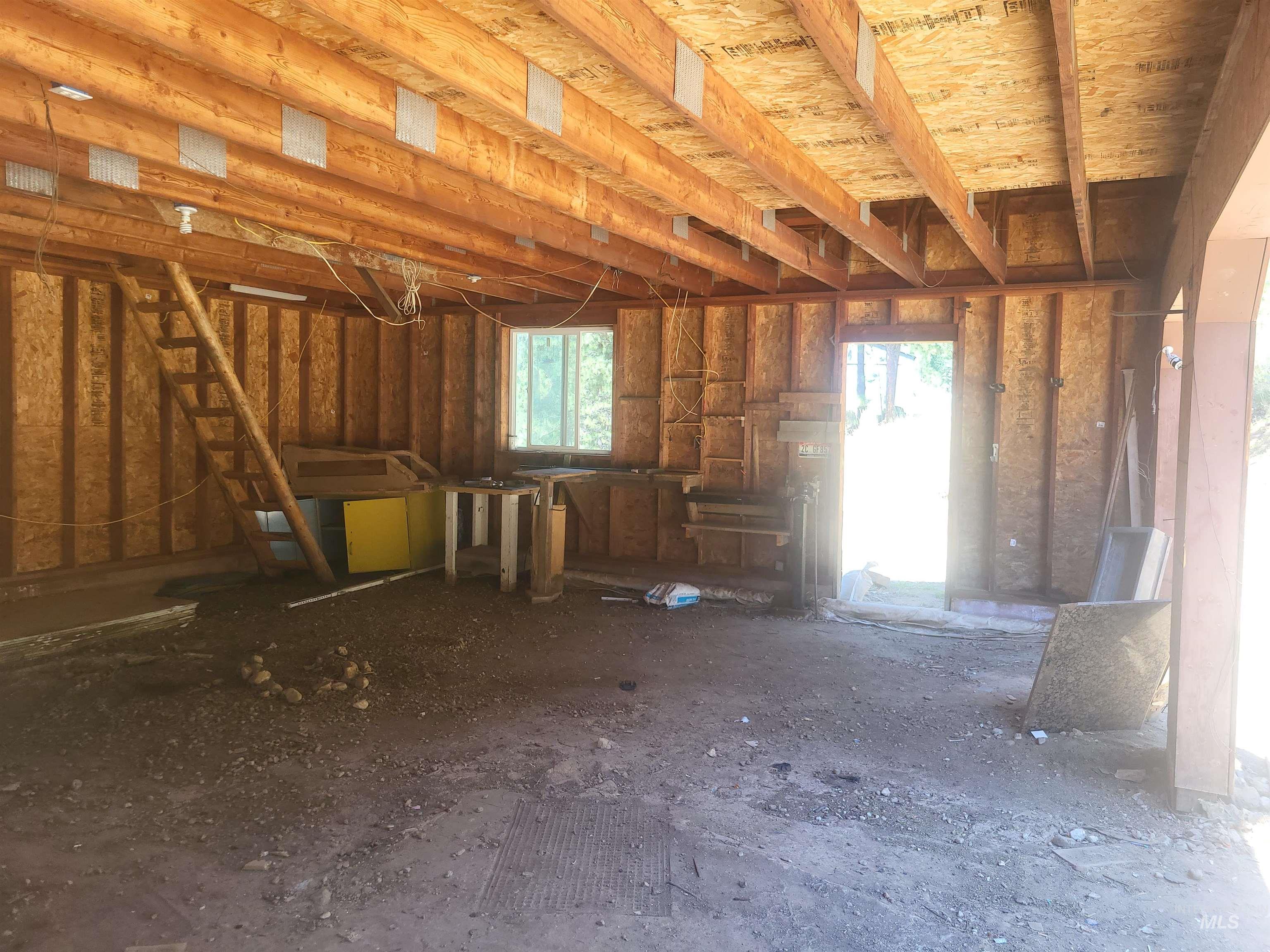 View of miscellaneous room