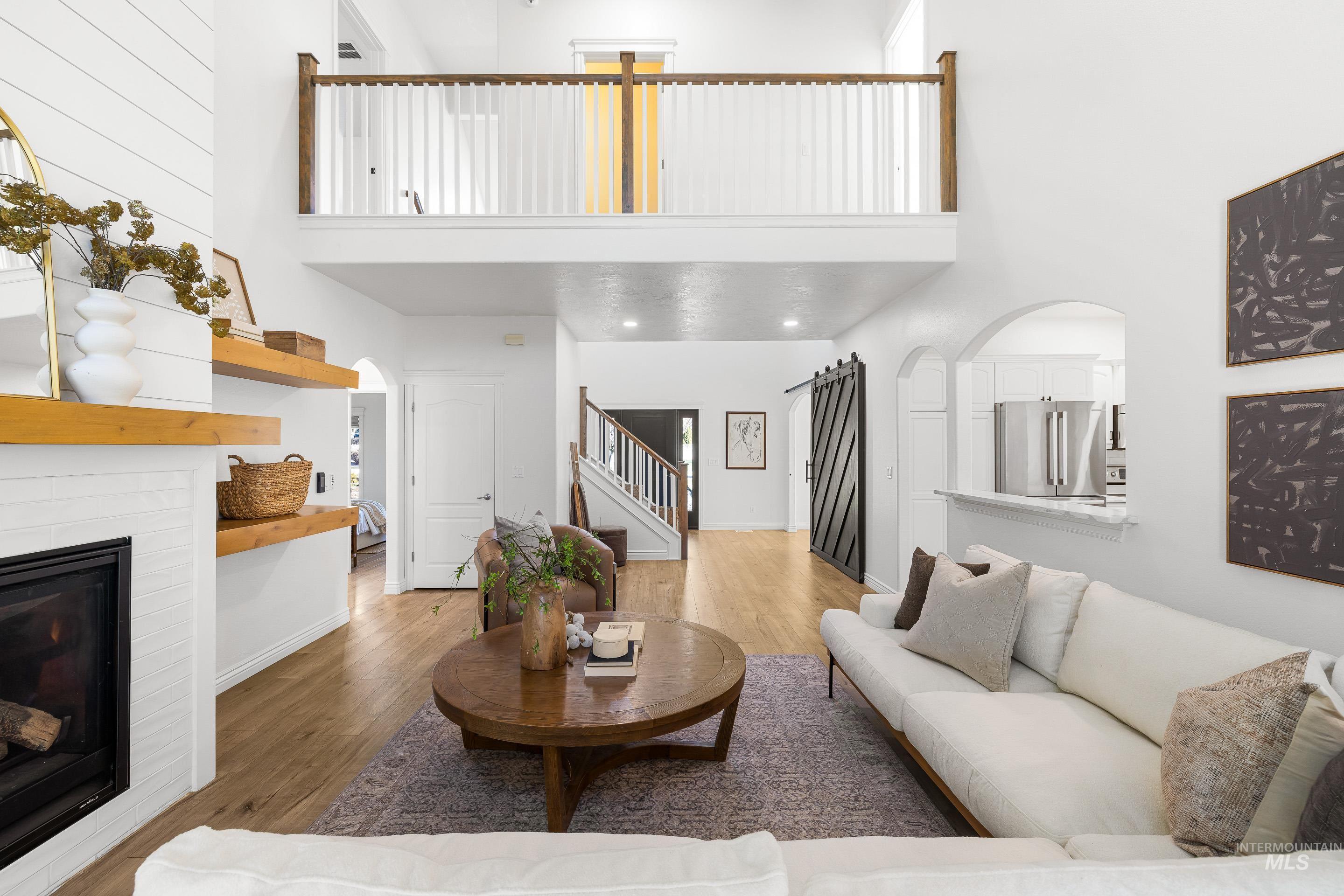 1197 N Cove Colony Way