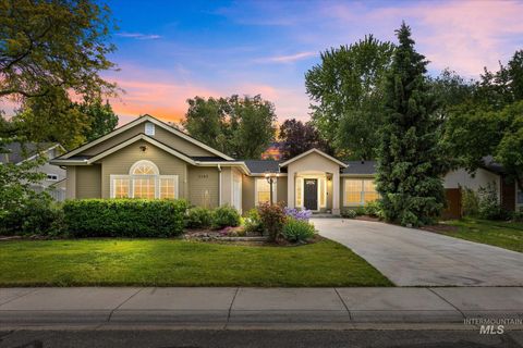 Photo of 2183 E Celia Ct, Eagle, ID 83616 (MLS # 98987248)