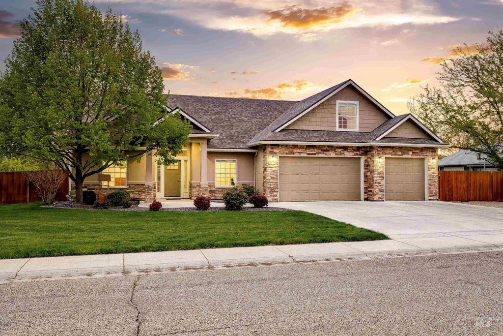 Photo of 12108 W Reutzel Dr, Boise, ID 83709 (MLS # 98984008)