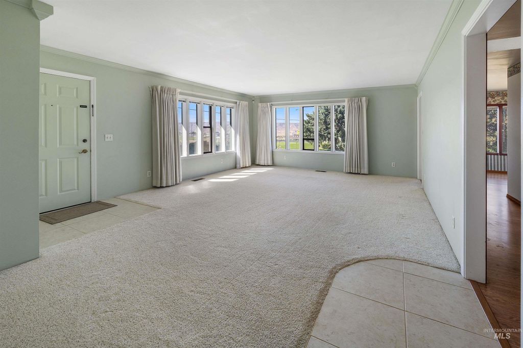 Photo of 3427 14th Street, Lewiston, ID 83501 (MLS # 98958331)