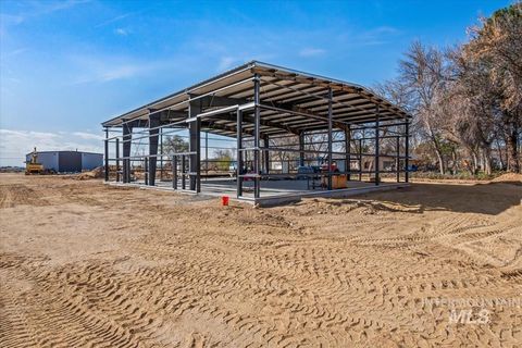 Photo of 80 N Happy Valley Rd, Nampa, ID 83687 (MLS # 98979526)