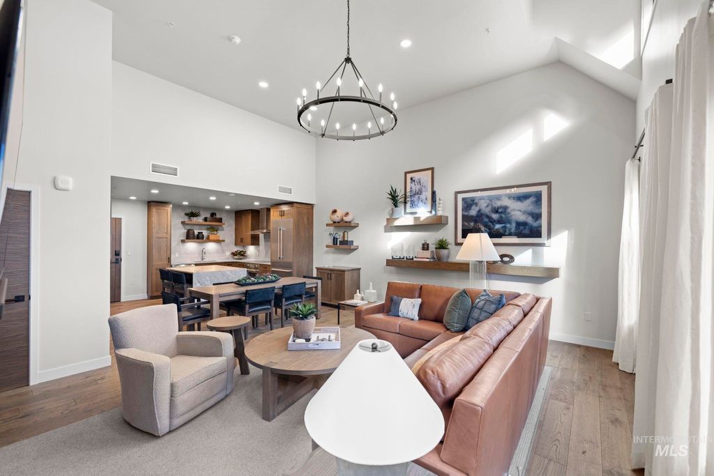 Photo of 700 Village Drive #404, Donnelly, ID 83615 (MLS # 98987718)