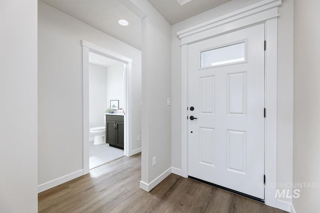 Photo of 3457 S Cedarhurst Dr, Meridian, ID 83642 (MLS # 98969506)