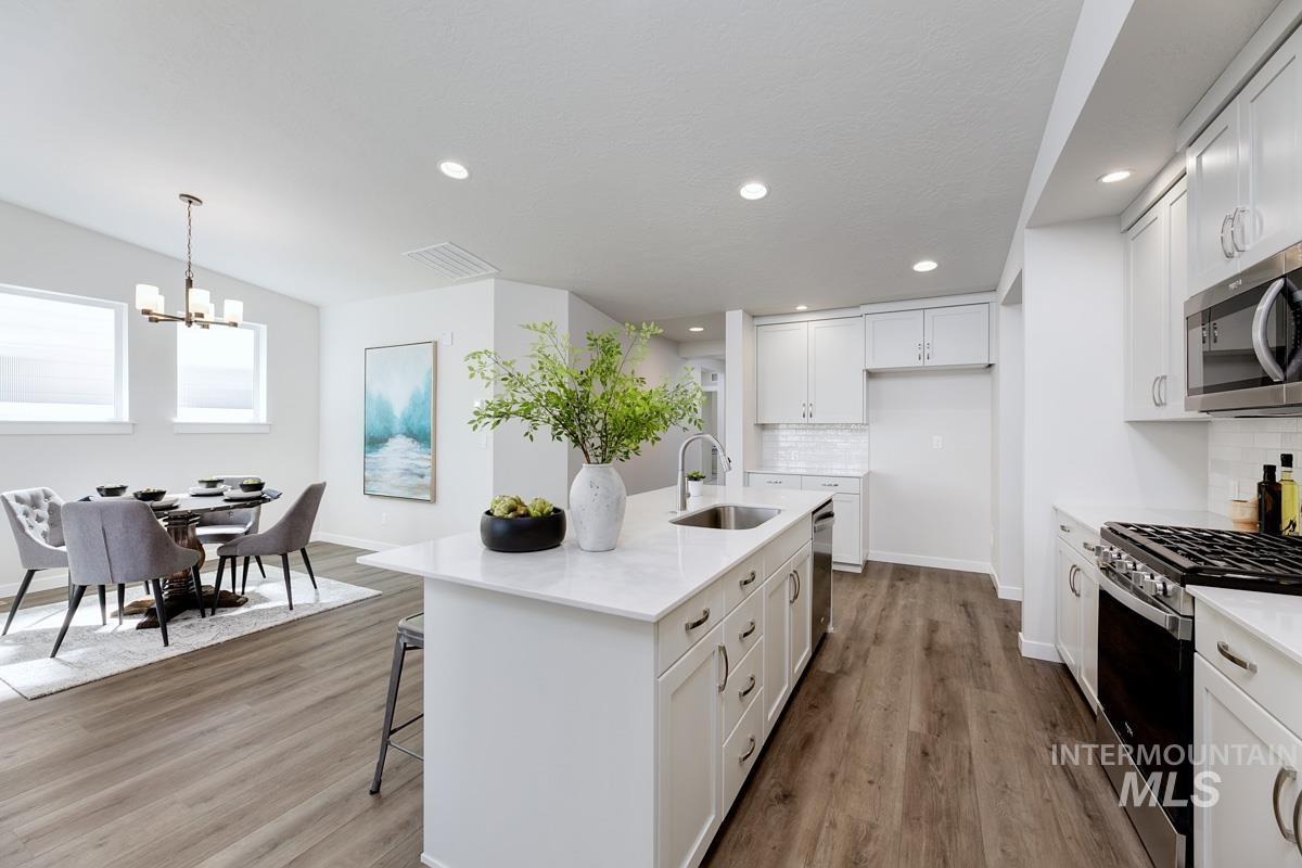 3457 S Cedarhurst Dr.