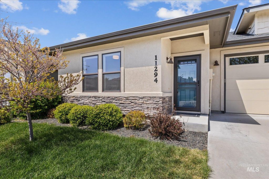 Photo of 11294 W Tahiti St, Boise, ID 83713 (MLS # 98984314)