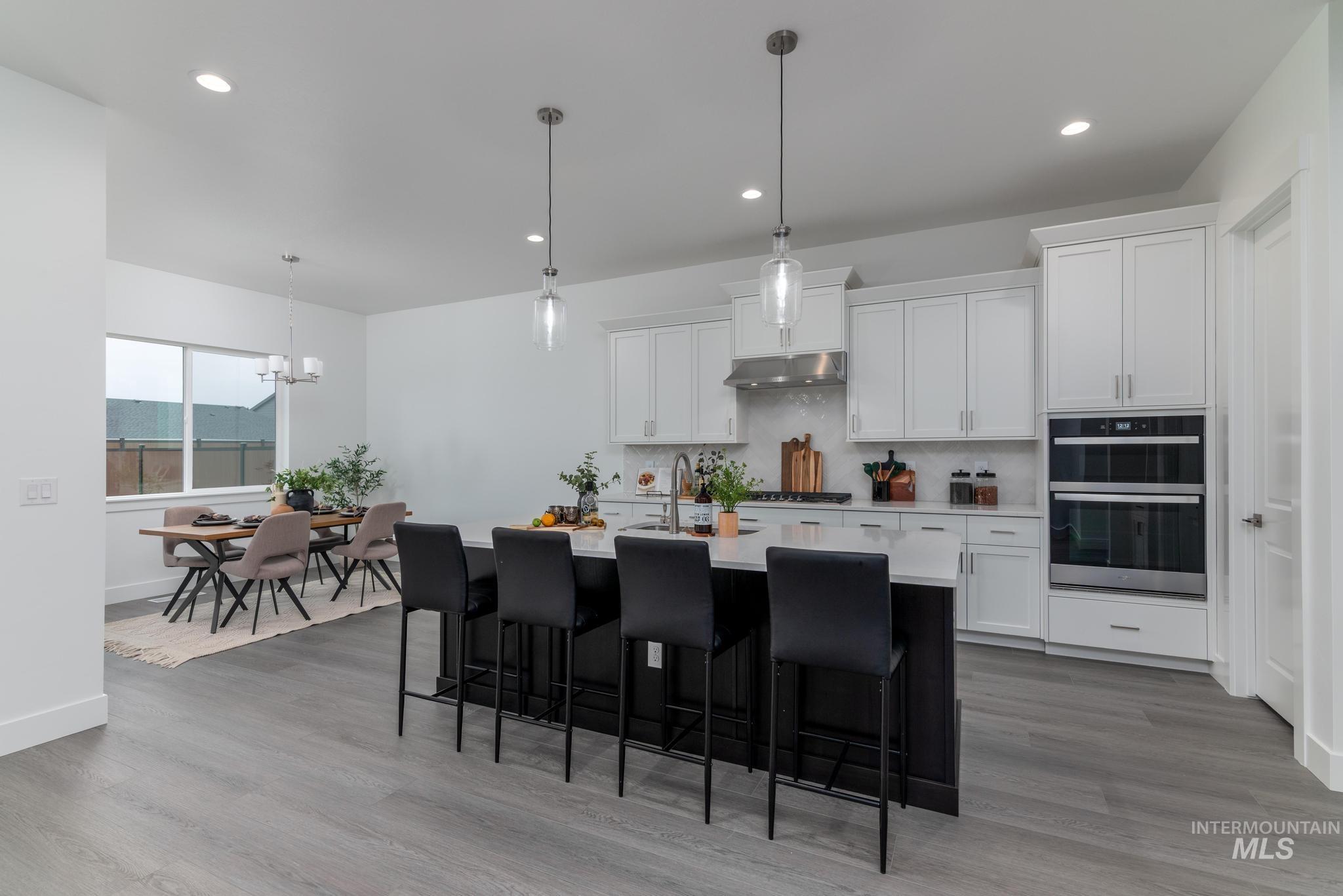 3700 N San Carlos Way