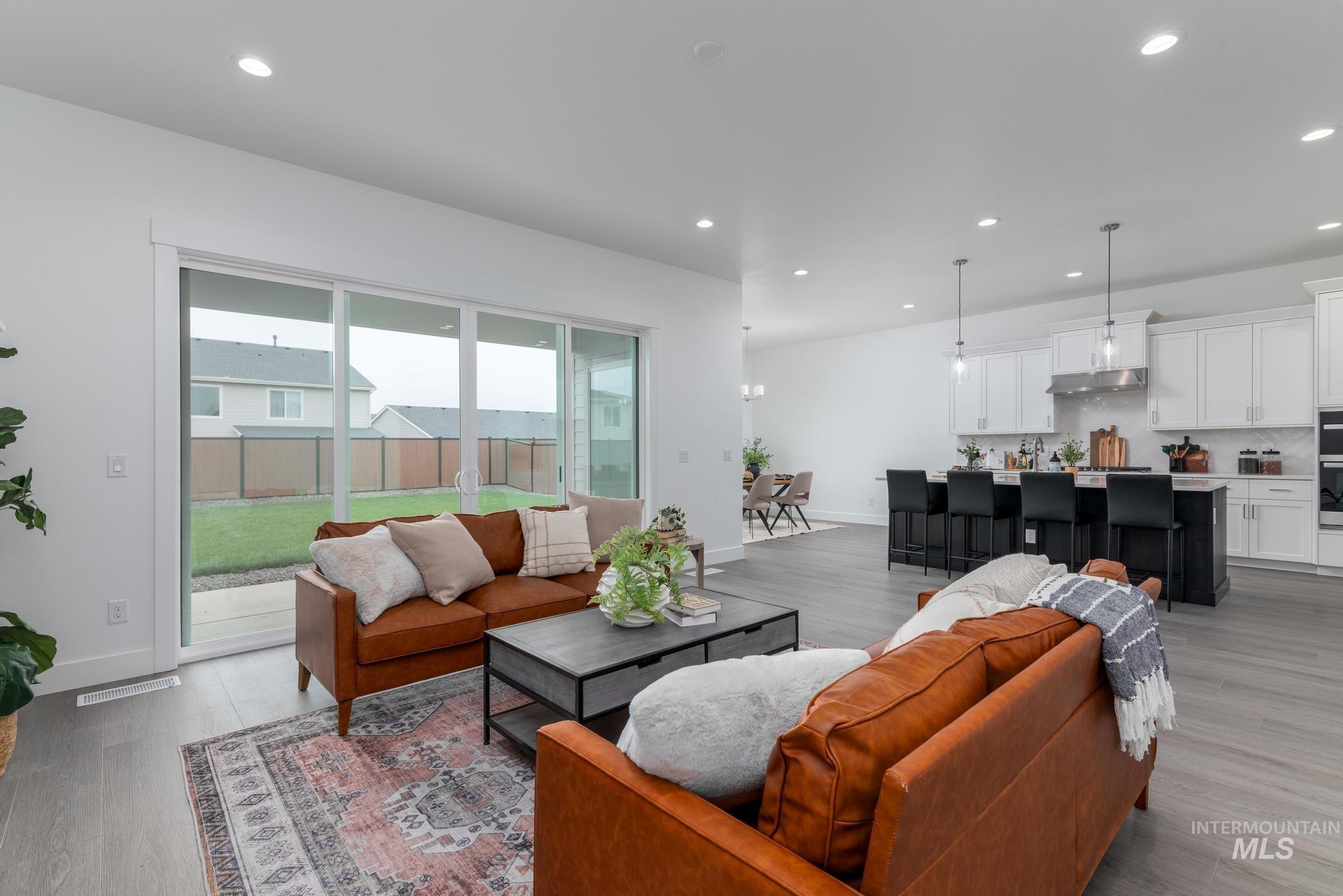 3700 N San Carlos Way