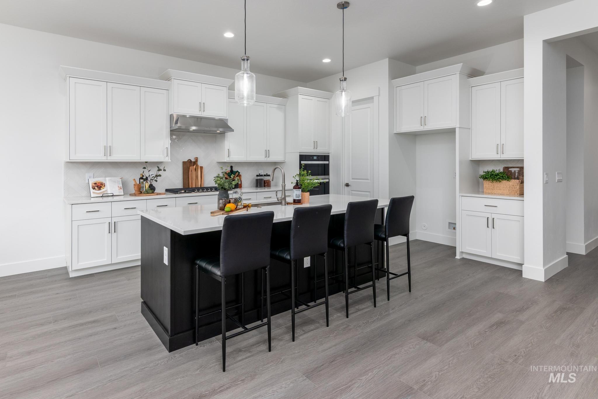 3700 N San Carlos Way