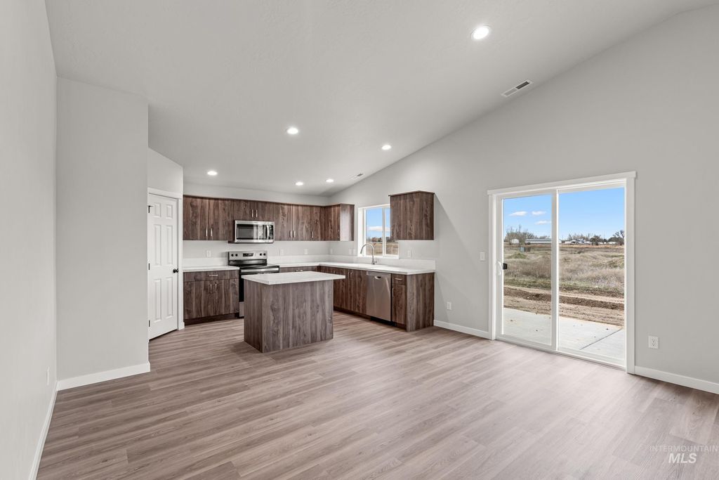 Photo of 1449 Covington St, Middleton, ID 83644 (MLS # 98975501)