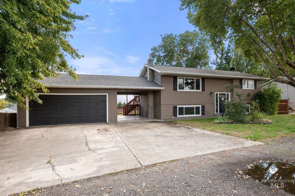 Photo of 2351 Reservoir Road, Clarkston, WA 99403 (MLS # 98963907)