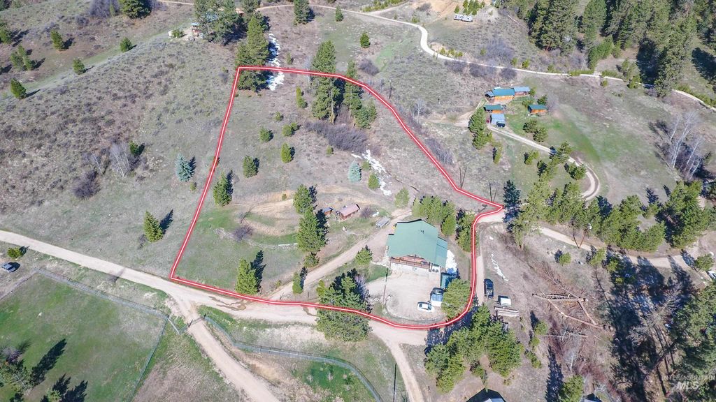 Photo of 26 Pine Heights, Boise, ID 83716 (MLS # 98985585)