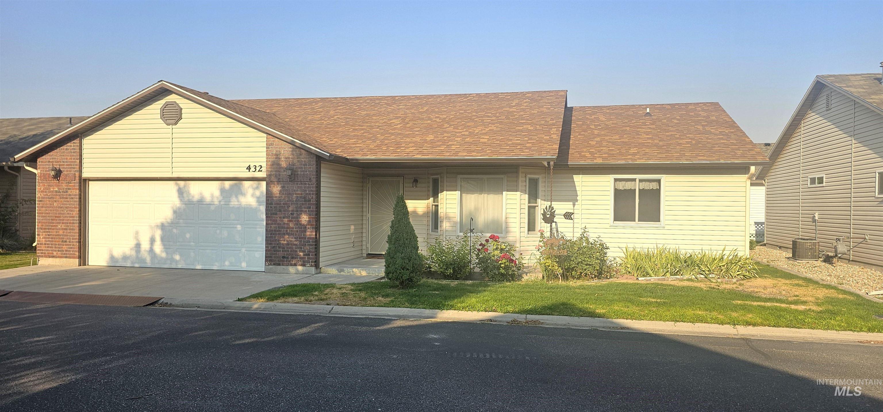 432 N David Frost St