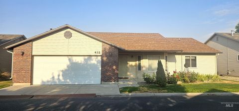 432 N David Frost St Nampa ID 83651