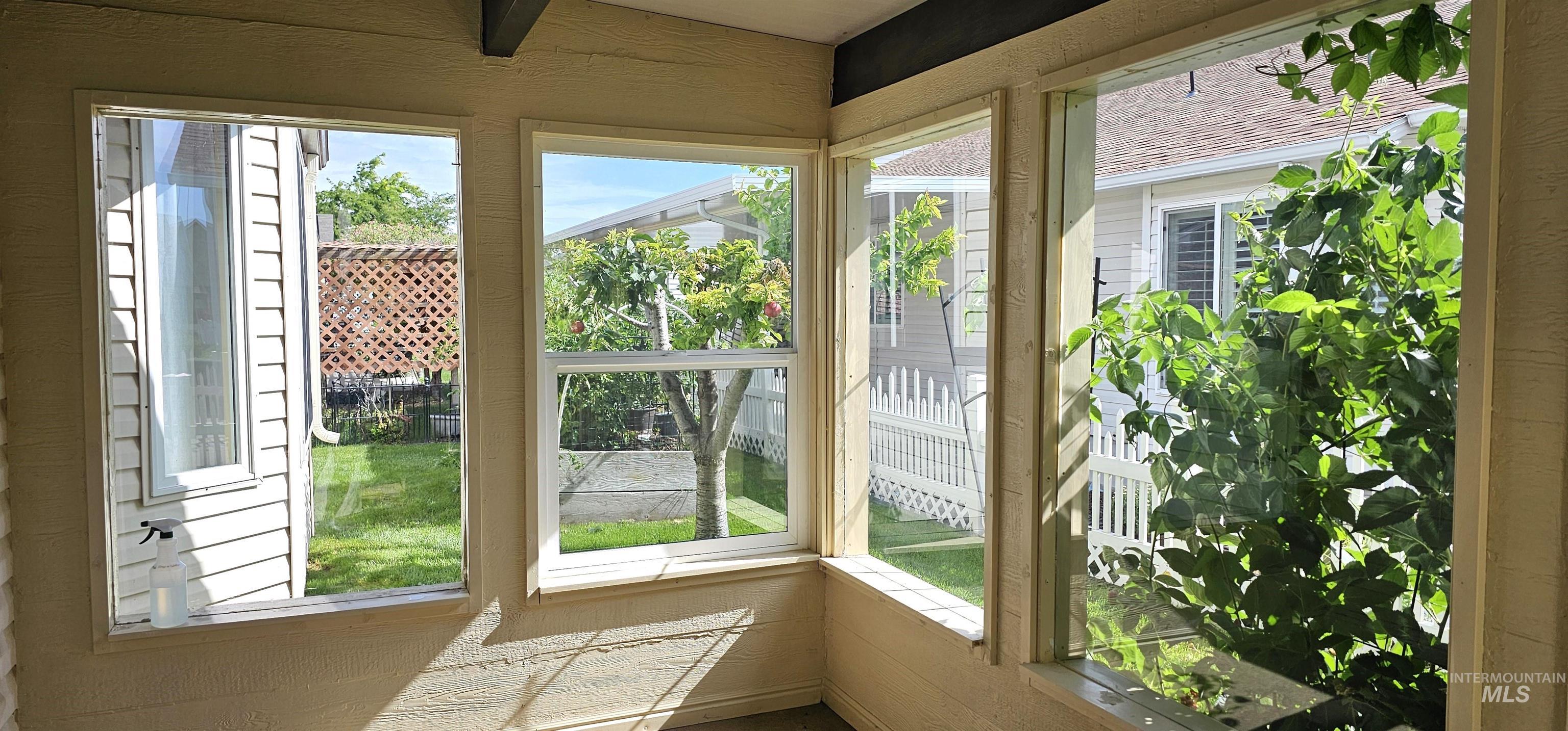 432 N David Frost St