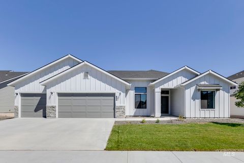 Photo of 684 W Striped Owl St, Kuna, ID 83634 (MLS # 98956207)