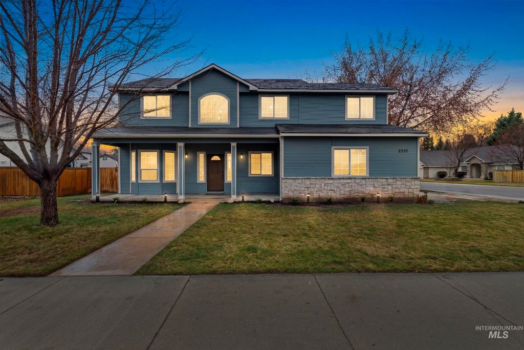 Photo of 2257 W Pebblestone St, Meridian, ID 83646 (MLS # 98982396)