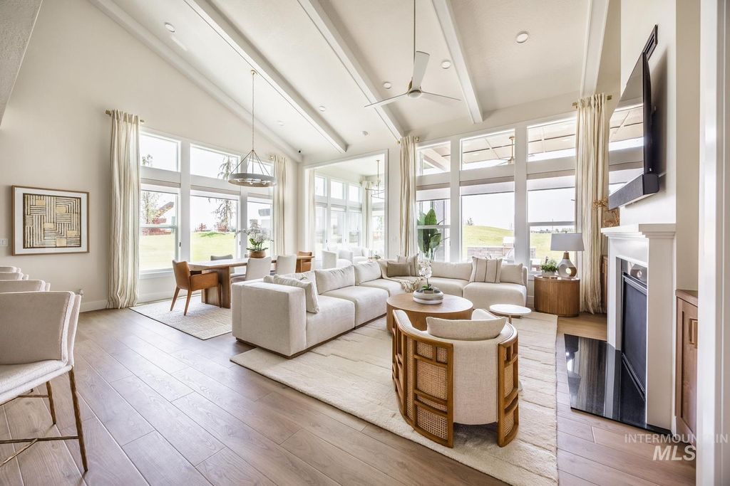 Photo of 7280 W Flathead Lake St, Eagle, ID 83616 (MLS # 98972569)