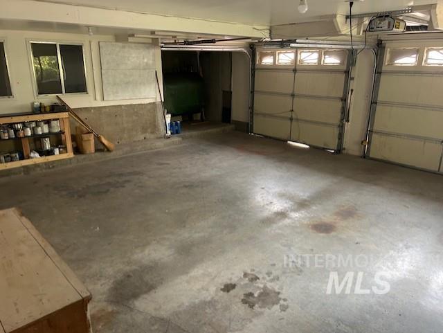 Garage with oil tank