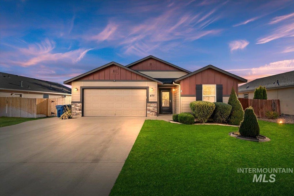 Photo of 4711 Keepsake Ave, Caldwell, ID 83607 (MLS # 99004335)