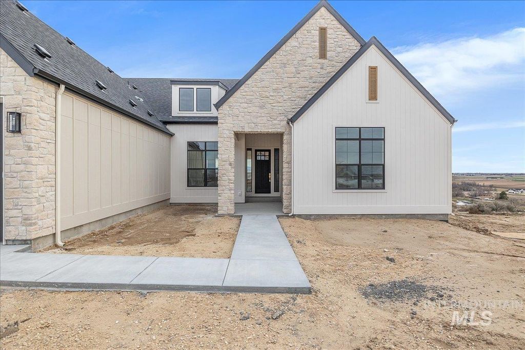 Photo of 27202 Iron Horse, Caldwell, ID 83607 (MLS # 98977190)