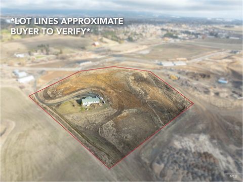 Photo of TBD Augustine Avenue, Moscow, ID 83843 (MLS # 98934434)