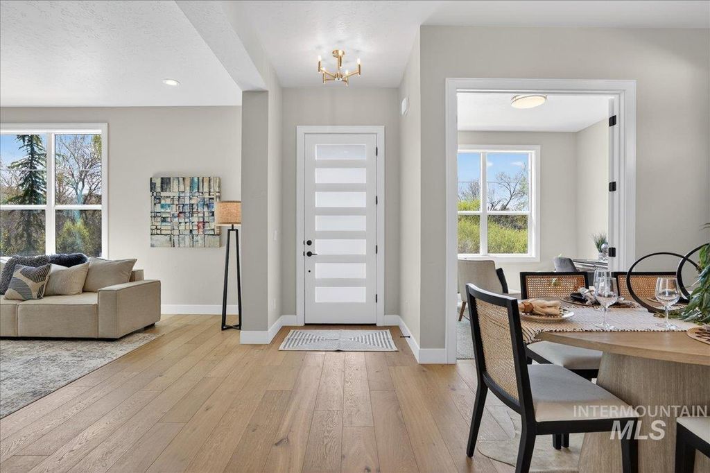 Photo of 11755 N Rabbitbrush Way, Boise, ID 83714 (MLS # 98982375)