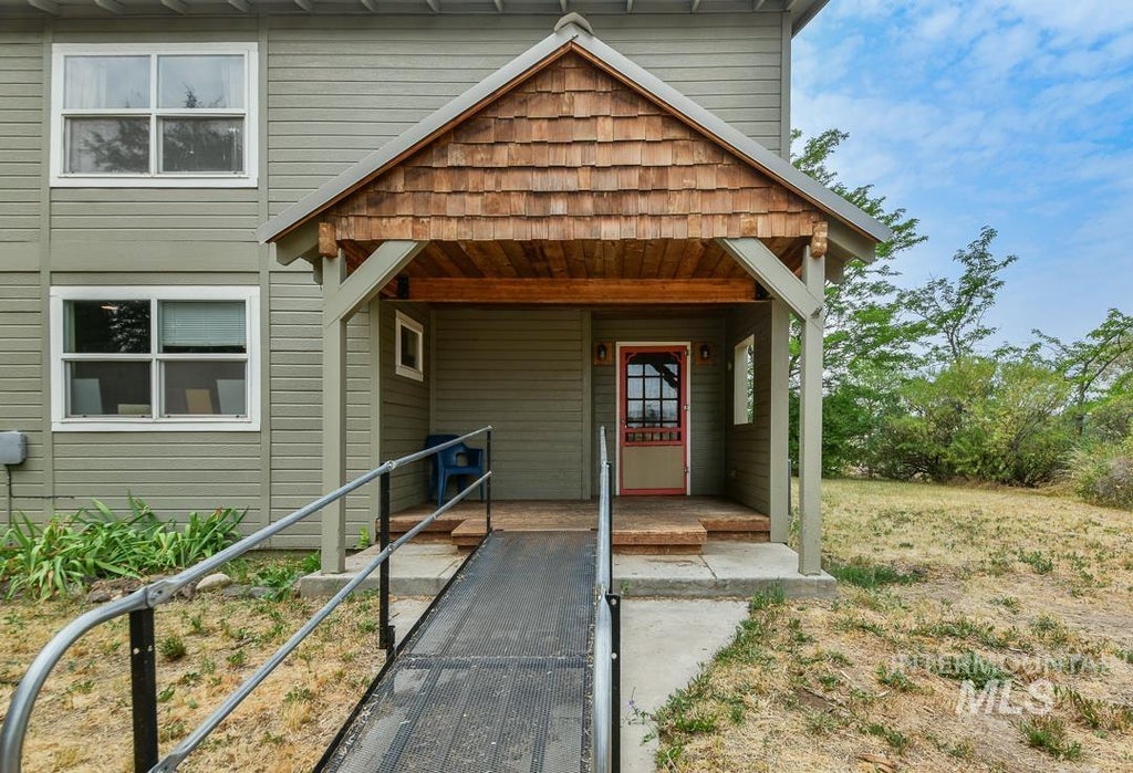 Photo of 595 Cemetery Rd, Cambridge, ID 83610 (MLS # 98995551)
