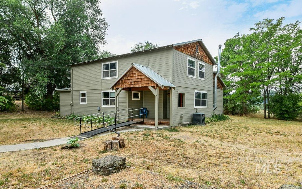 Photo of 595 Cemetery Rd, Cambridge, ID 83610 (MLS # 98995551)
