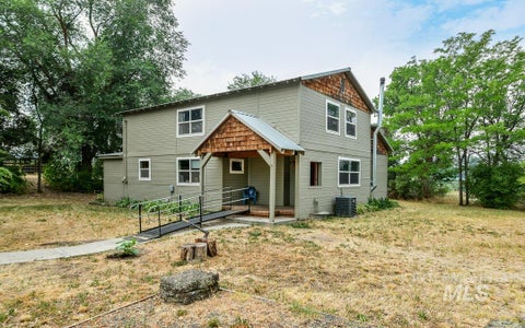 Photo of 595 Cemetery Rd, Cambridge, ID 83610 (MLS # 98995551)