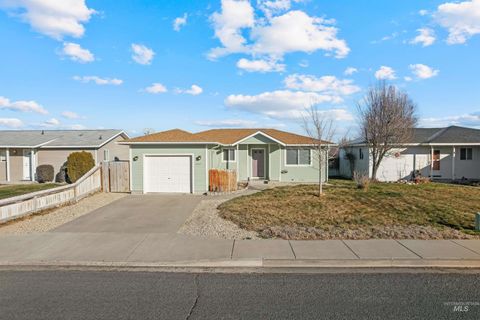 Photo of 257 El Camino Ave, Twin Falls, ID 83301 (MLS # 98973123)