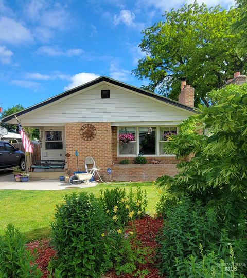 Photo of 1603 Kimes St, Twin Falls, ID 83301 (MLS # 98976417)