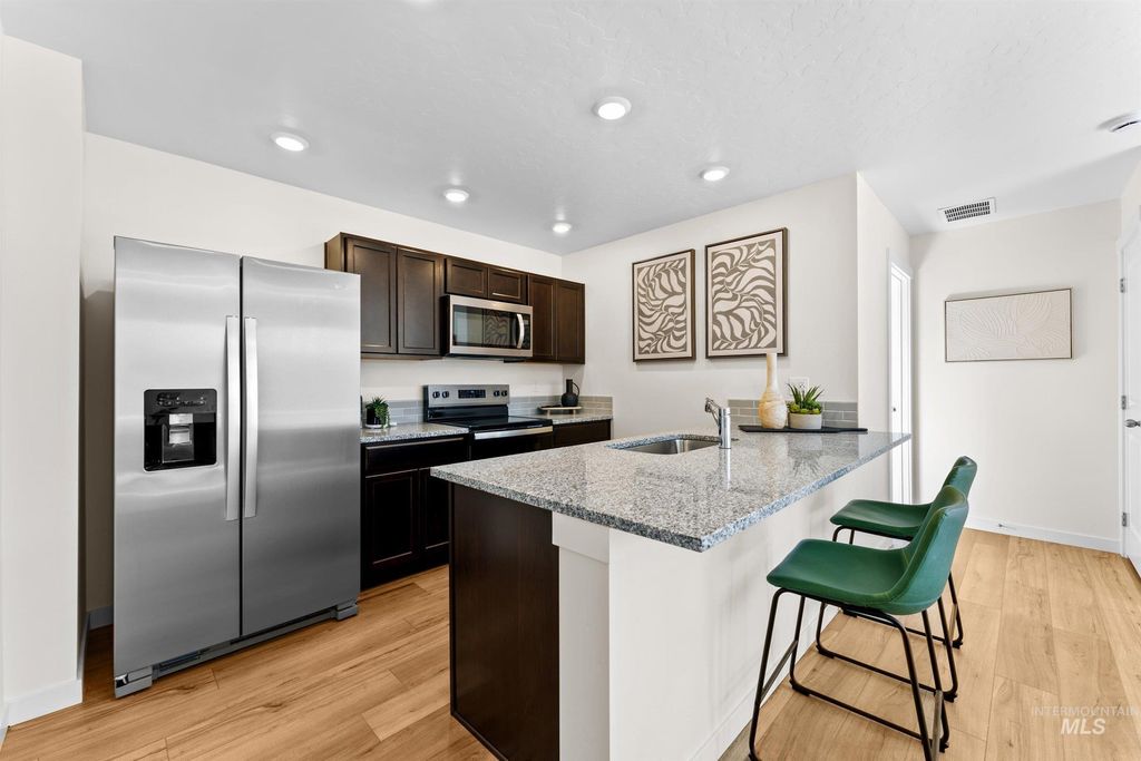 Photo of 4506 E Mesa Vista St, Nampa, ID 83686 (MLS # 98975780)