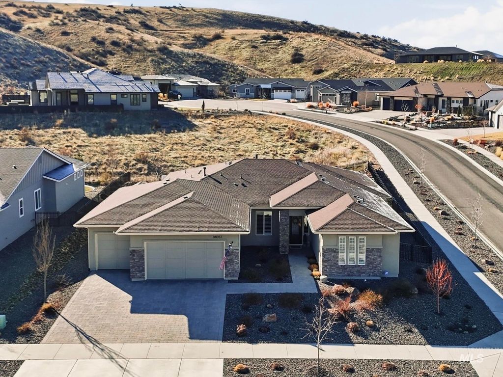 Photo of 18051 N Burnt Car Pl, Boise, ID 83714 (MLS # 98973049)